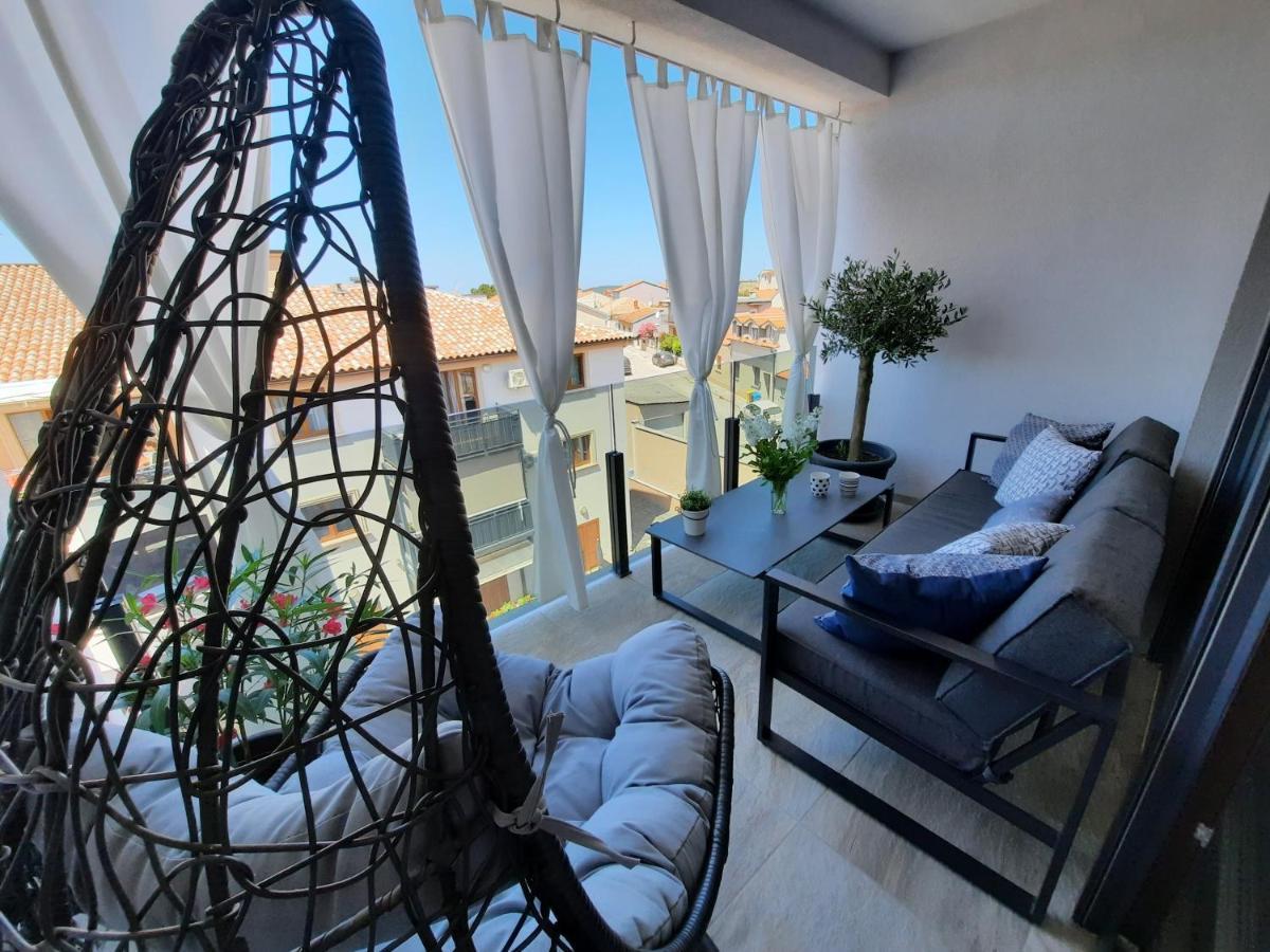 Enjoy Pula - New Apt With Terrace And Free Parking Garage Экстерьер фото