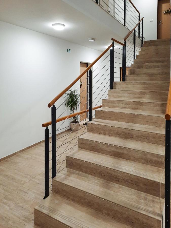 Enjoy Pula - New Apt With Terrace And Free Parking Garage Экстерьер фото